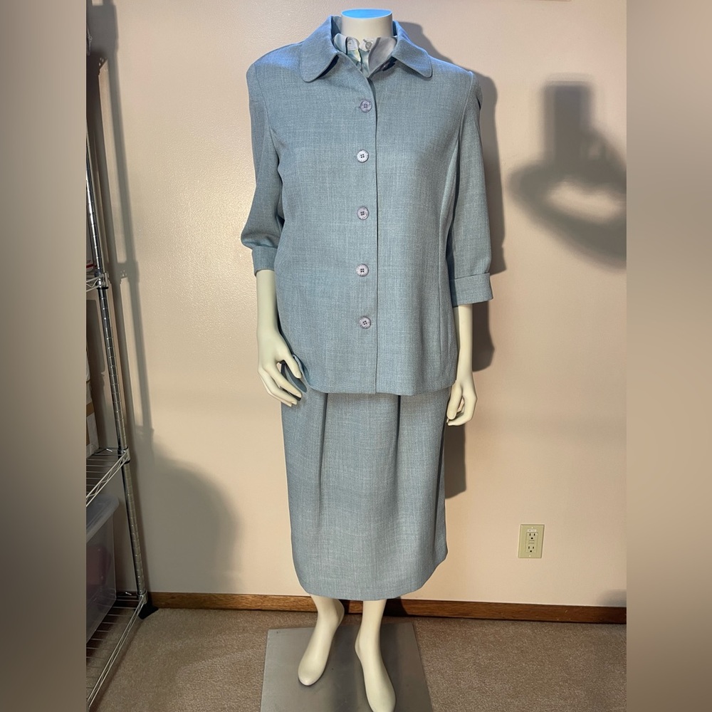 SALE! NWT! Alfred Dunner 3-Pc Suit Size 8 Aqua Jacket, Skirt W/Belt, Blouse